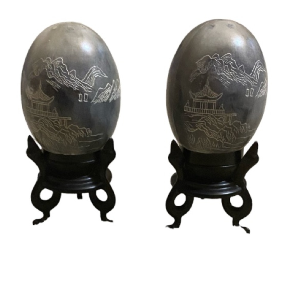 Vintage Asian Salt & Pepper Shakers